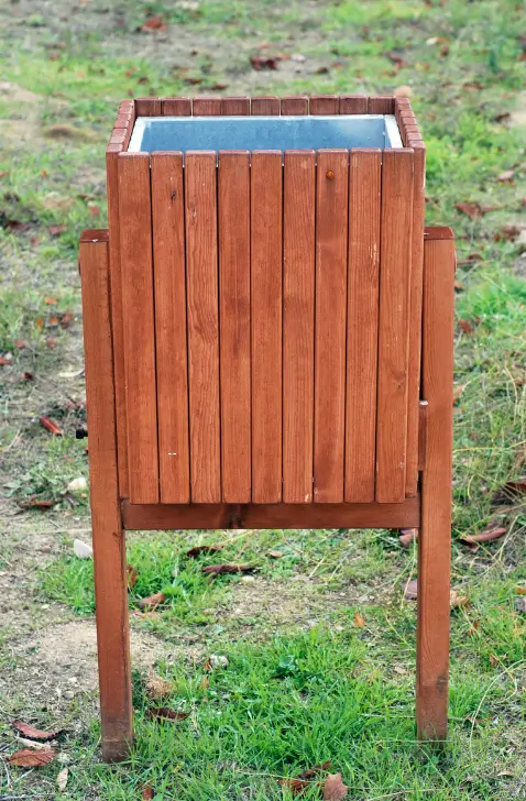 Outdoor Litter Bin for Dubai Parks | EXIT UAE – UV-Protected & Durable